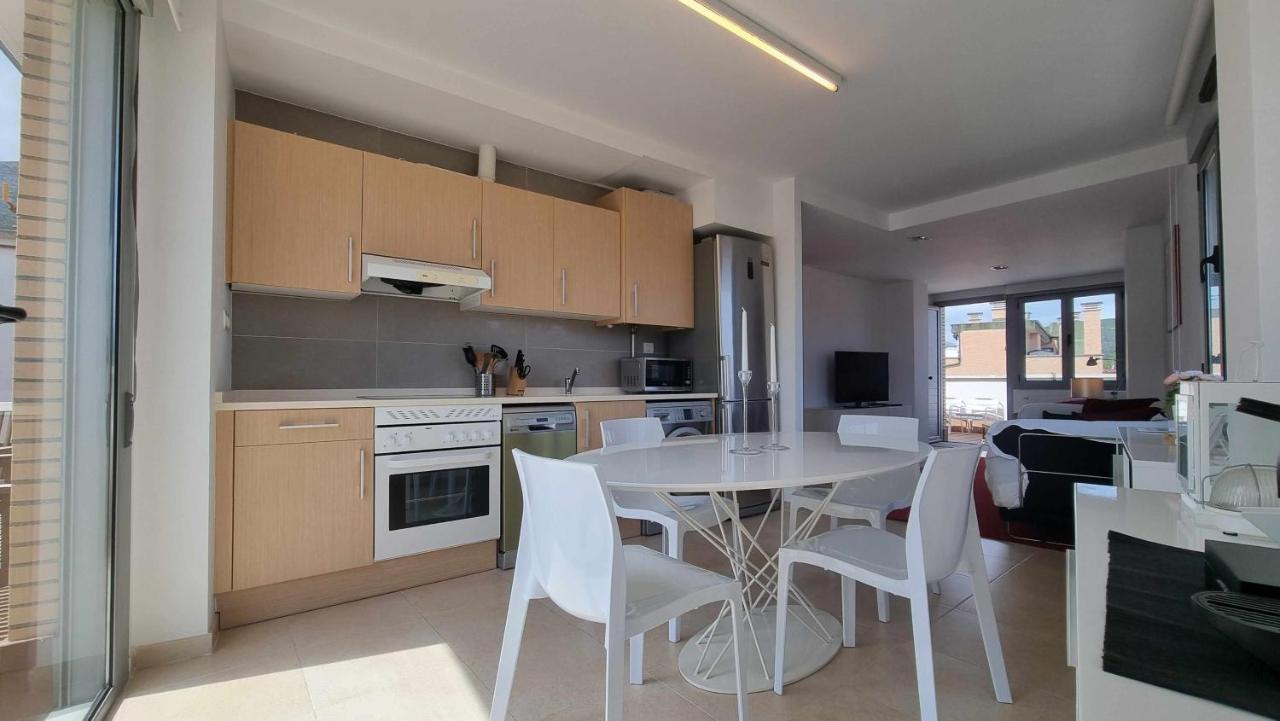 Apartamento El Atico De Anat Posada De Llanes Екстериор снимка